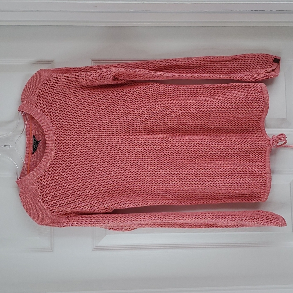 🔥$5 SALE !Roots open knit pullover drawstring bottom, pinky/orangey sweater. M